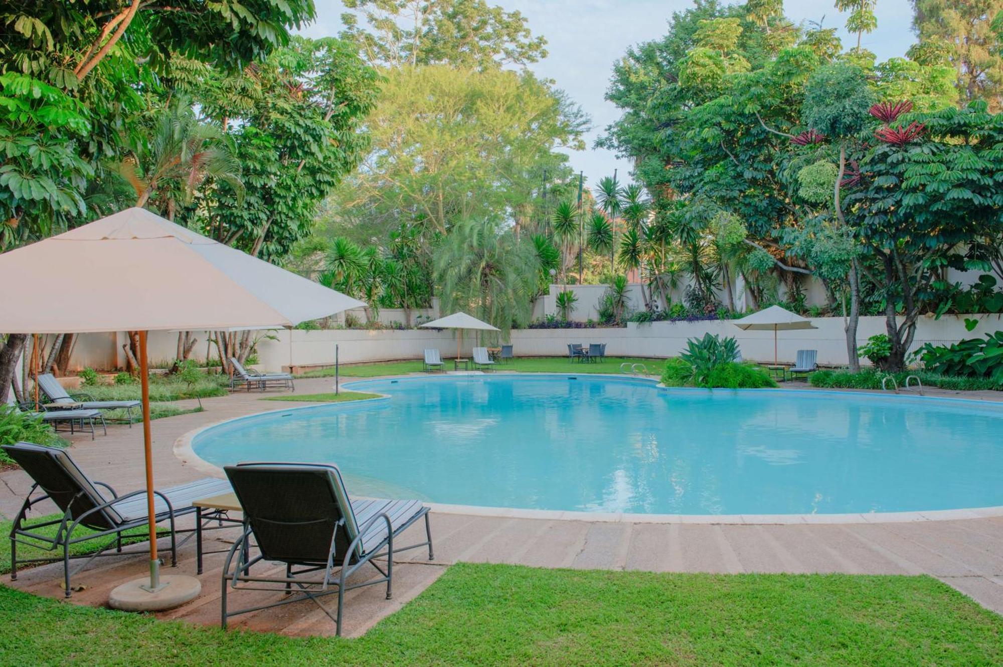 Southern Sun Ridgeway ลุซากา ภายนอก รูปภาพ