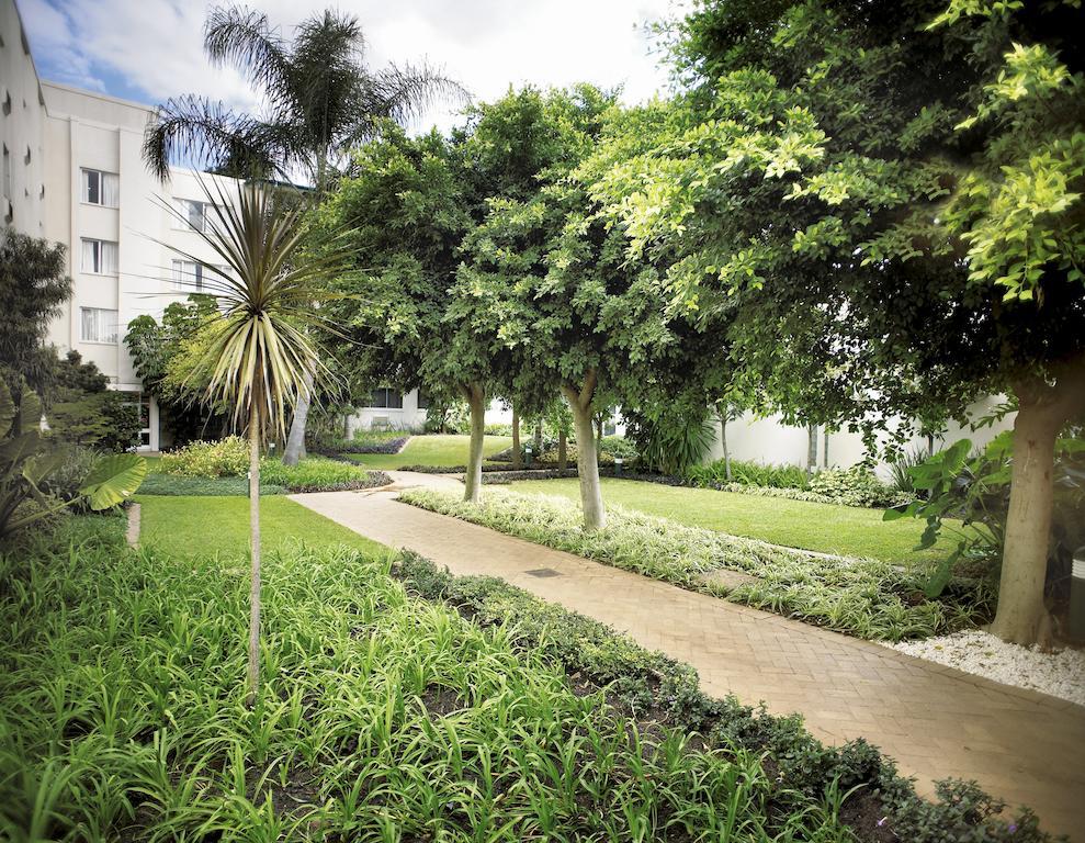 Southern Sun Ridgeway ลุซากา ภายนอก รูปภาพ