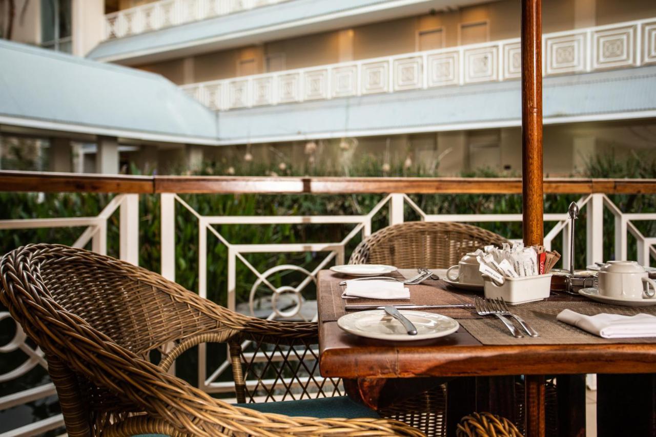 Southern Sun Ridgeway ลุซากา ภายนอก รูปภาพ